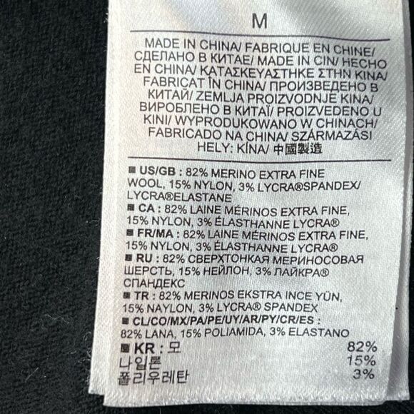 Banana Republic Women's Merino Wool V Neck Pullover Sweater Black Size Medium - Picture 7 of 8